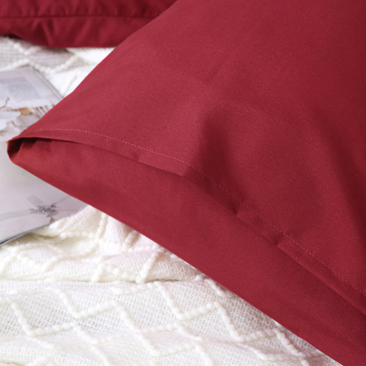 Pillowcases with Bed Quilt Cover Burgundy