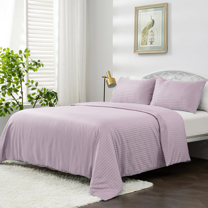 LINENOVA Brushed Microfibre Striped Bed Quilt Cover Set King Light Purple