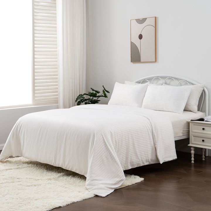 LINENOVA Brushed Microfibre Striped Bed Quilt Cover Set King White 